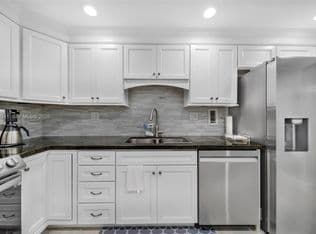1-bedroom Condo — 4250 Galt Ocean Dr APT 1J, Fort Lauderdale, 33308