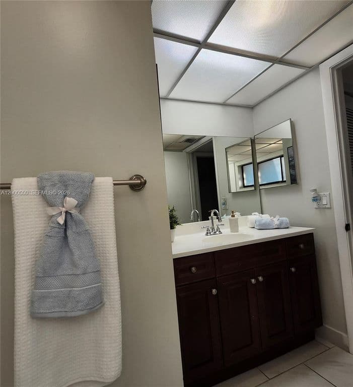 2-bedroom Condo — 8415 SW 107th Ave APT 238W