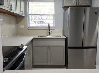 1+1 Condo — 2811 N Pine Island Rd APT 107, Sunrise, 33322