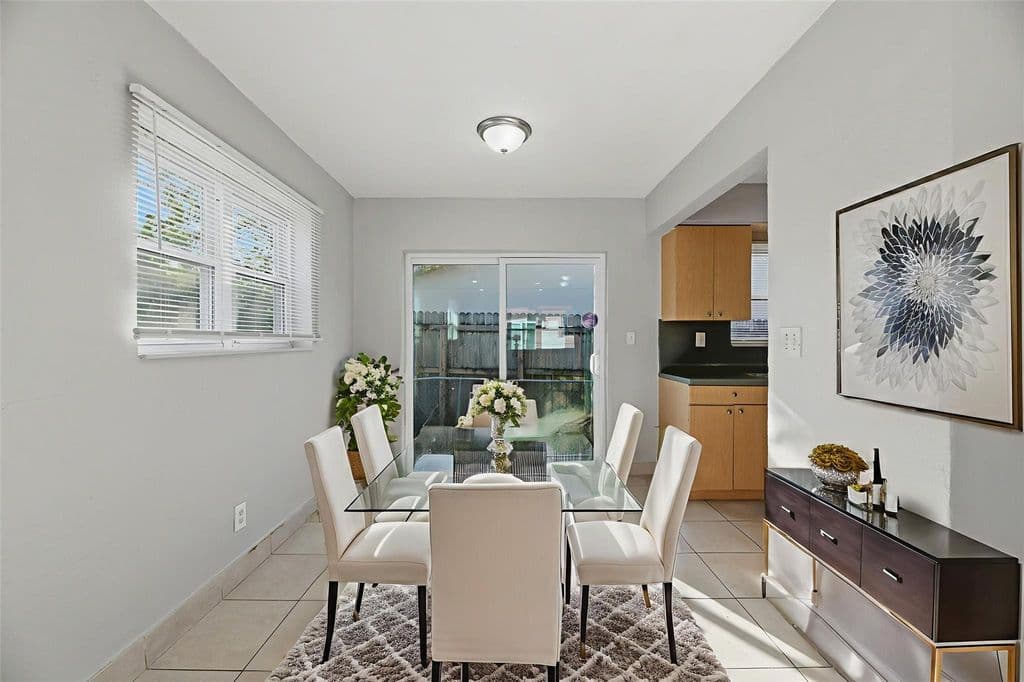 3-bedroom Single-Family Home — 5649 SW 36th Court