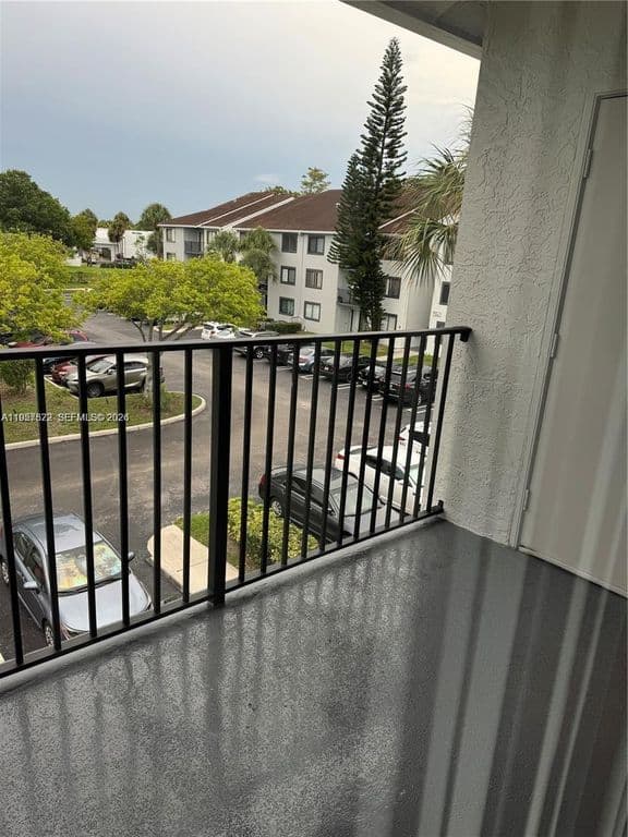 2+1 Condo — 9266 W Atlantic Blvd APT 1032