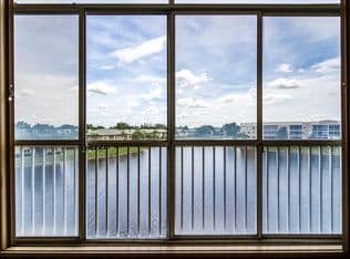 2+1 Condo — 7904 Trent Drive #410, Tamarac, 33321