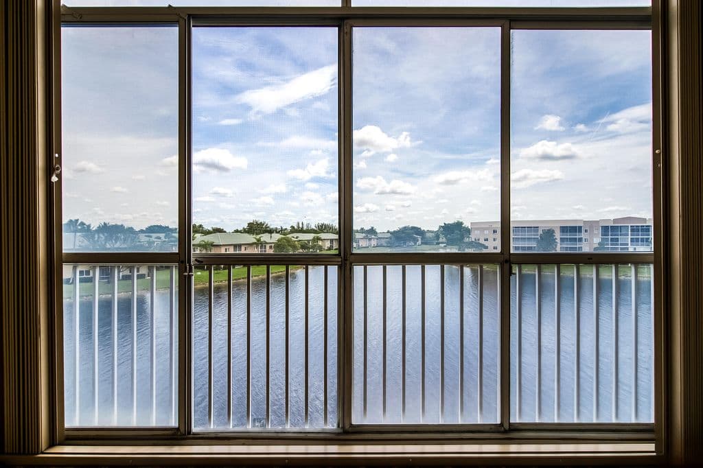 2+1 Condo — 7904 Trent Drive #410
