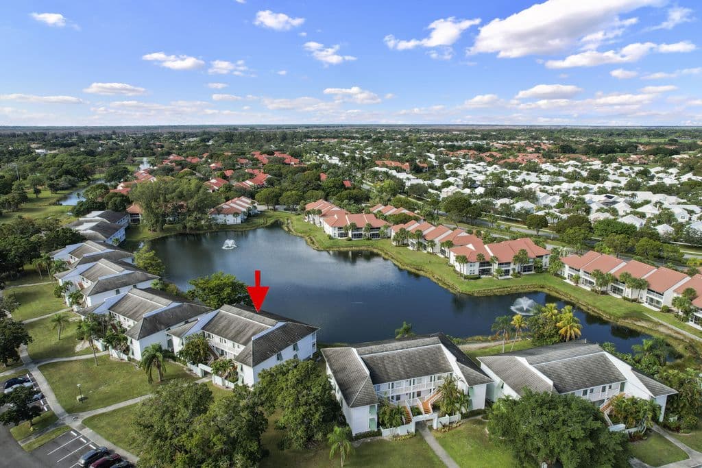 2-bedroom Condo — 179 Cypress Point Drive #179