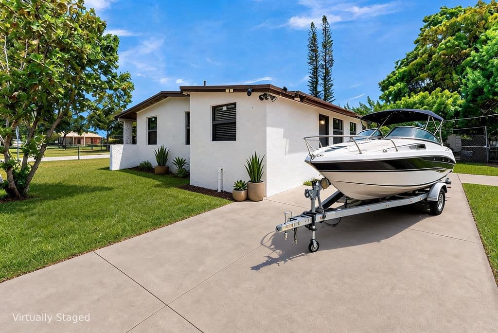 2-bedroom Single-Family Home — 1712 NE 50TH Court