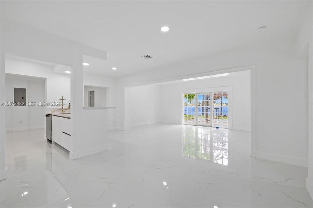 3+1 Müstakil ev — 10901 SW 47th Ter