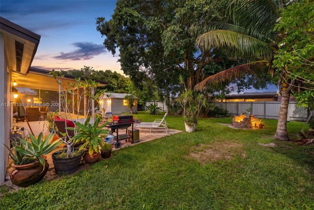 2-bedroom Single-Family Home — 19721 SW 114th Ct