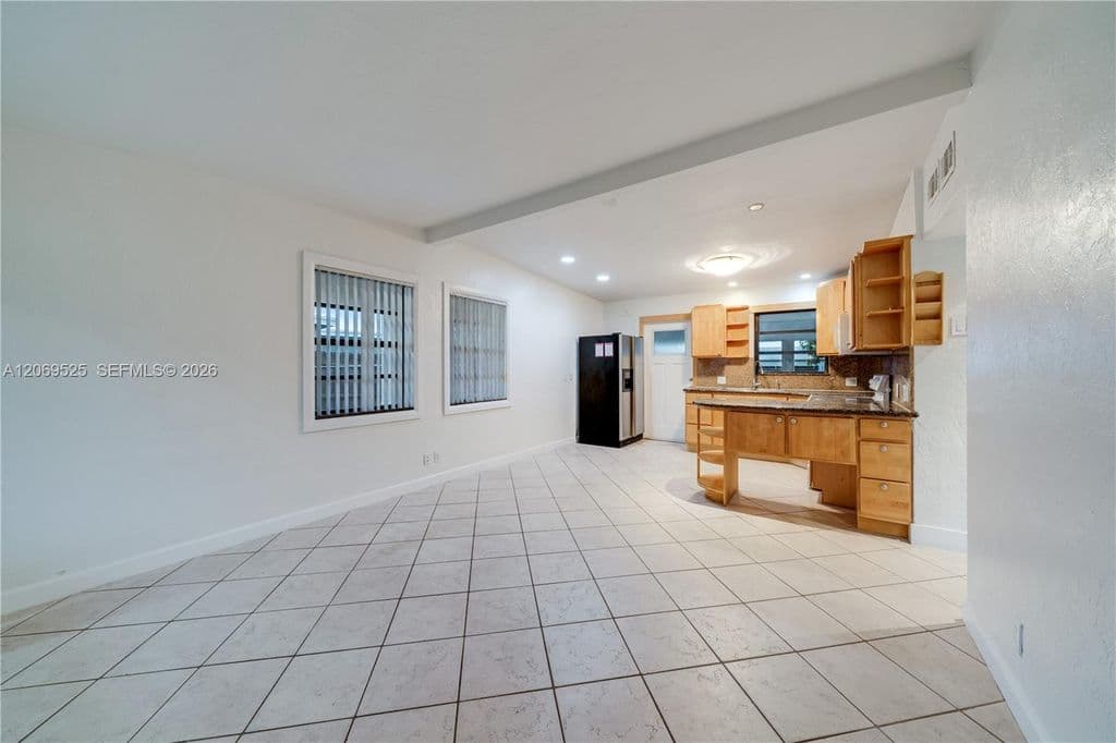 3-bedroom Single-Family Home — 5677 Maypop Rd