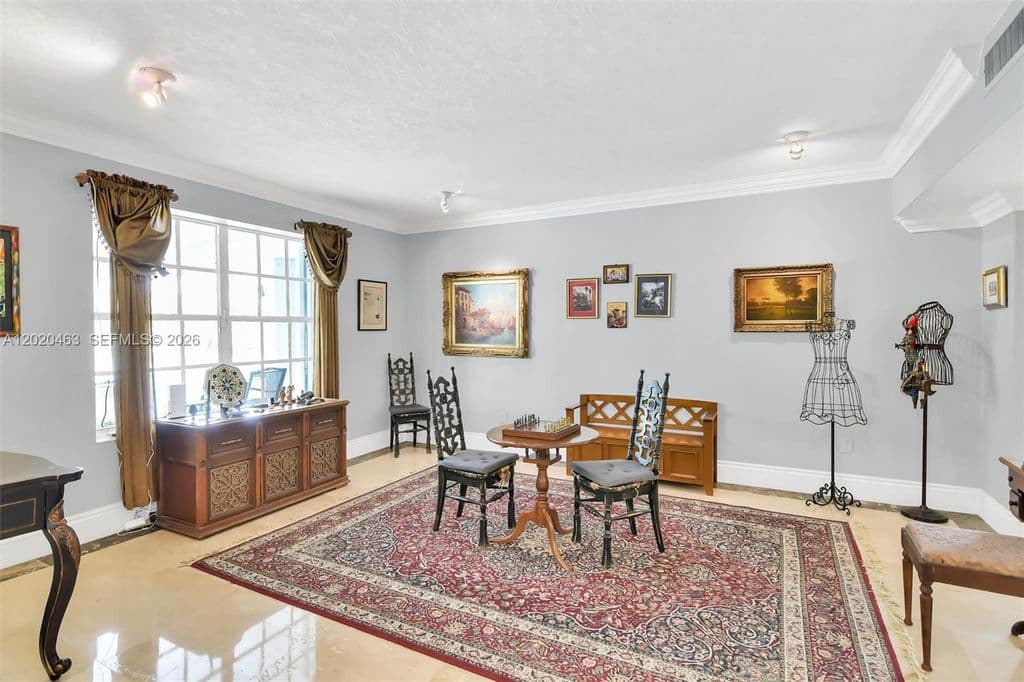6+1 Müstakil ev — 3401 SW 129th Ave
