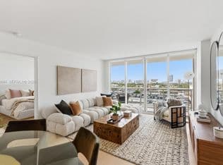 2+1 Condo — 1800 Sunset Harbour Dr #1003, Miami Beach, 33139