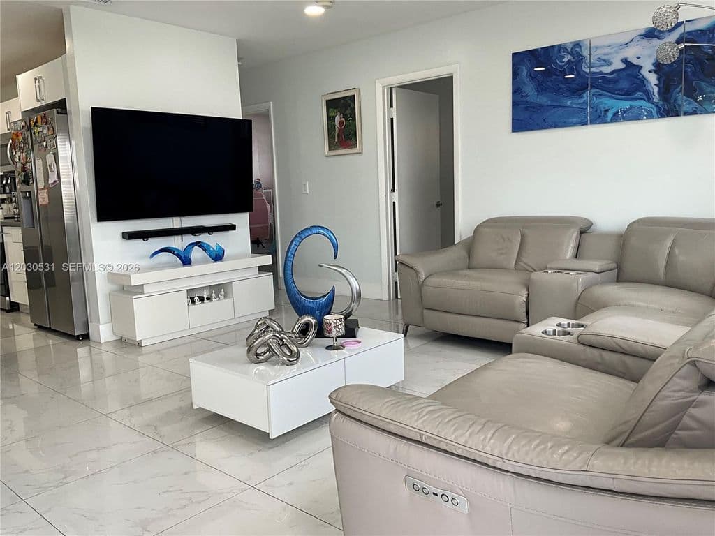 3-bedroom Single-Family Home — 1905 SW 100th Ave