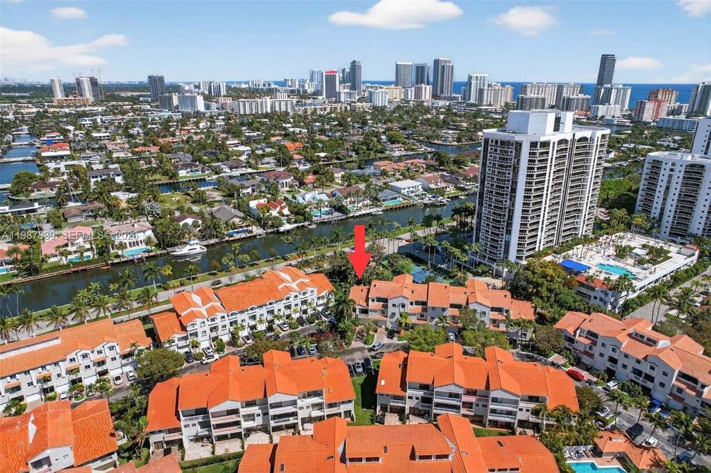 4+1 Mülk — 21391 Marina Cove Cir #K11