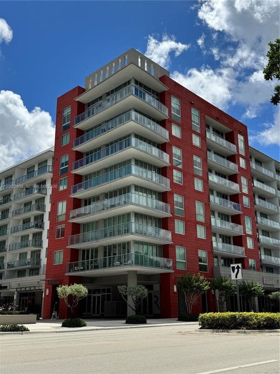 3-bedroom Condo — 7751 NW 107th Ave APT 411