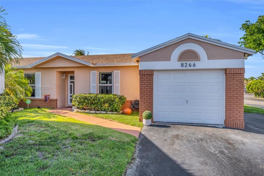 3-bedroom Single-Family Home — 8266 NW 192nd Ter