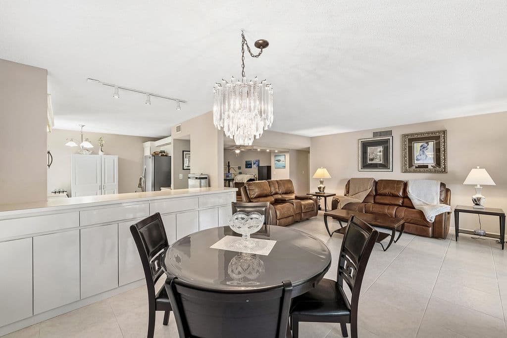 3-bedroom Condo — 10576 Tropic Palm Avenue #102