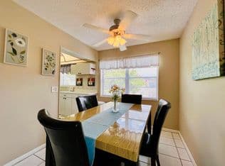 2+1 Condo — 437 Chatham U, West Palm Beach, 33417