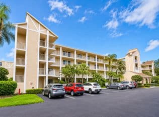 2+1 Condo — 7351 Kinghurst Drive #301, Delray Beach, 33446