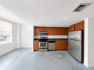 2+1 Condo — 111 E Flagler St APT 705, Miami, 33131