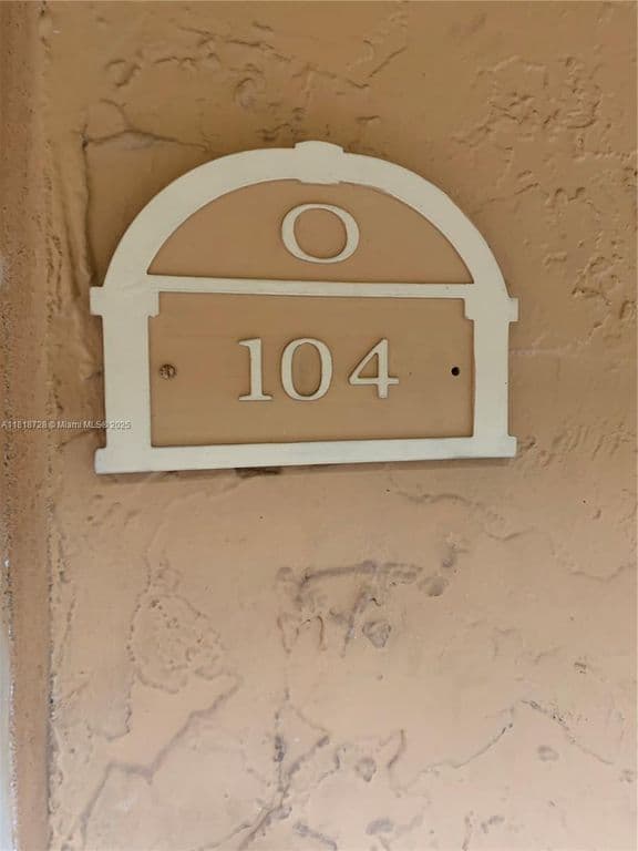 2+1 Condo — 17911 NW 68th Ave APT O104