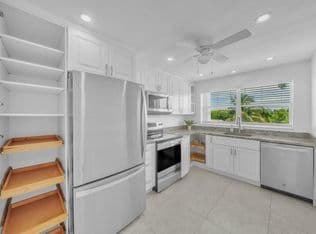 2+1 Condo — 2016 S Federal Highway #404, Boynton Beach, 33435