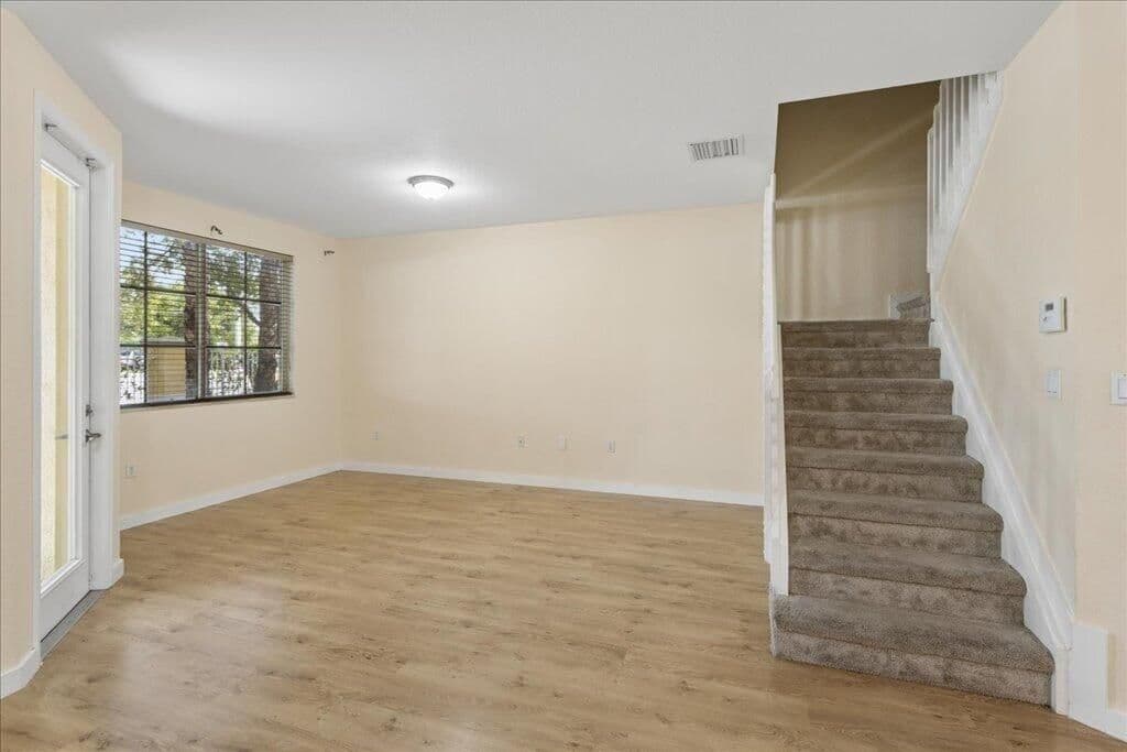 3-bedroom Property — 6036 SW 19th Place