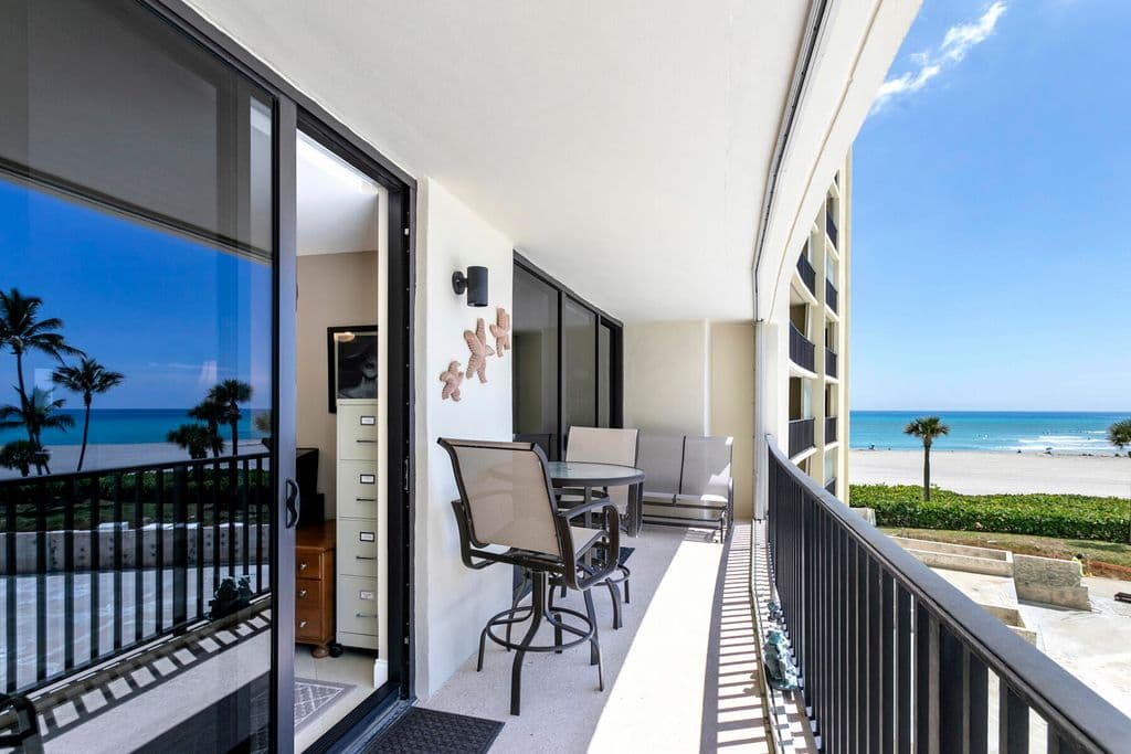 2+1 Condo — 400 Ocean Trail Way #303