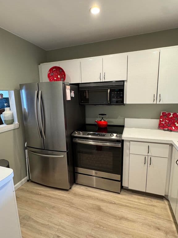 2+1 Condo — 650 Snug Harbor Drive #G407