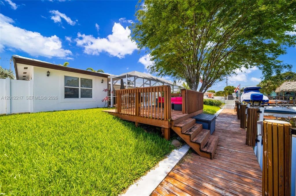 4-bedroom Single-Family Home — 31 SE 12th St