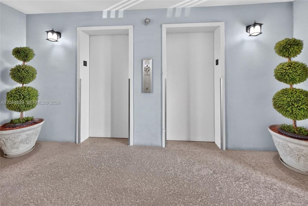 2-bedroom Condo — 9101 W Sample Rd APT 306