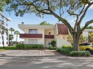 3-bedroom Condo — 3200 N Course Lane #116, Pompano Beach, 33069