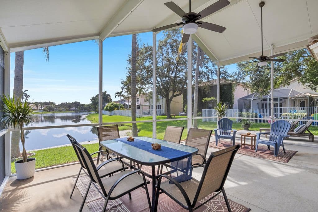 3-bedroom Single-Family Home — 4912 NW 55TH Boulevard