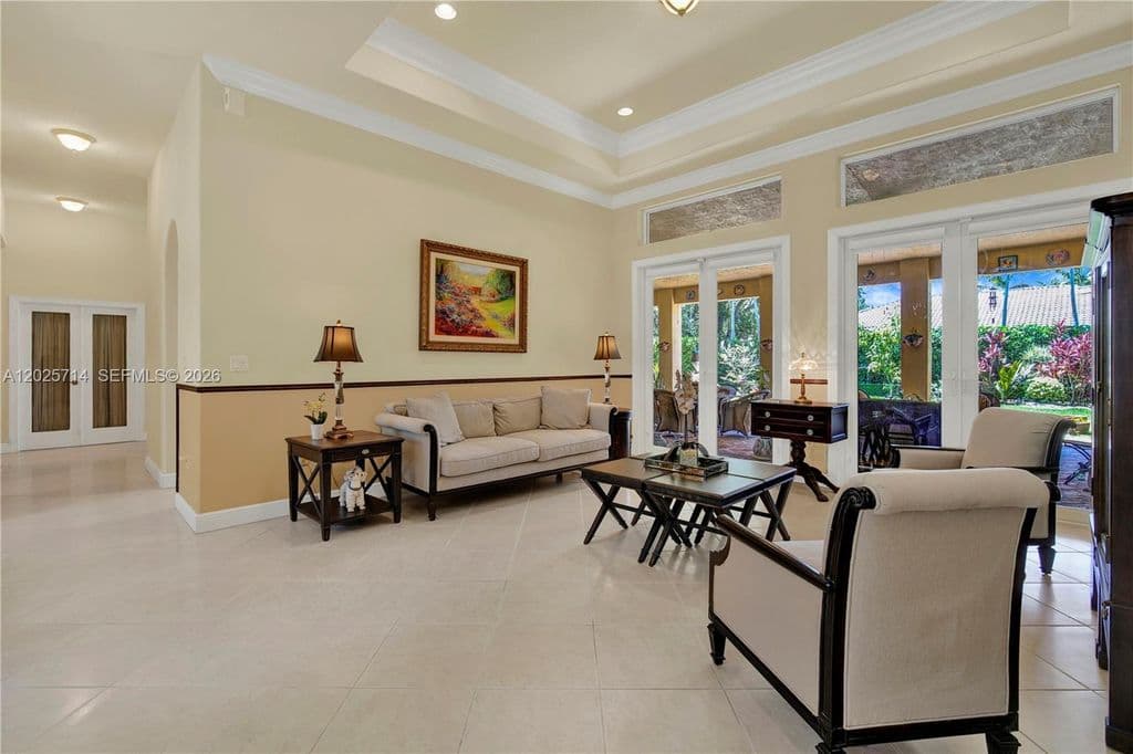 4+1 Müstakil ev — 9563 SW 123rd Ter