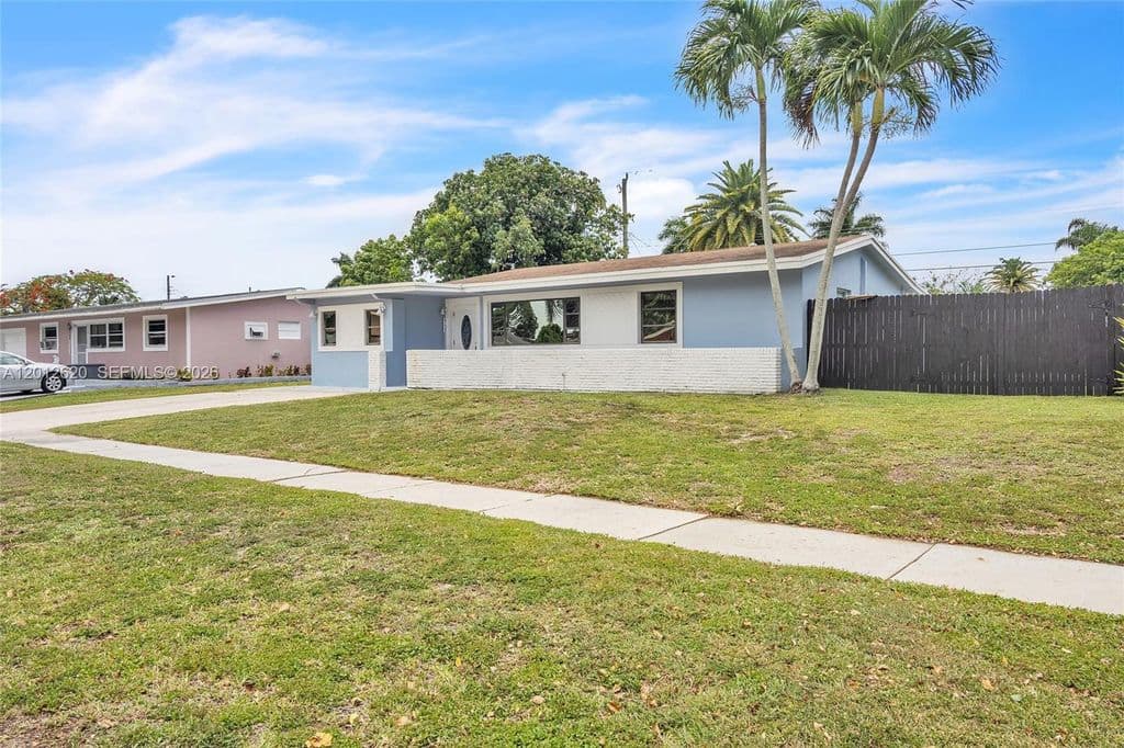 3+1 Müstakil ev — 6133 NW 20th St