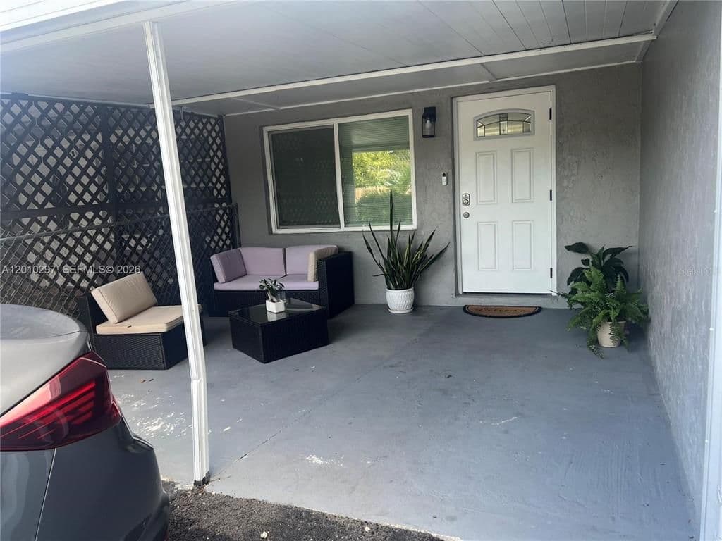 3+1 Mülk — 6742 SW 18 COURT #2