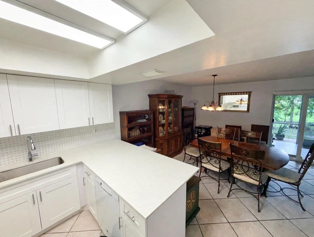 2-bedroom Property — 58 Ann Lee Lane