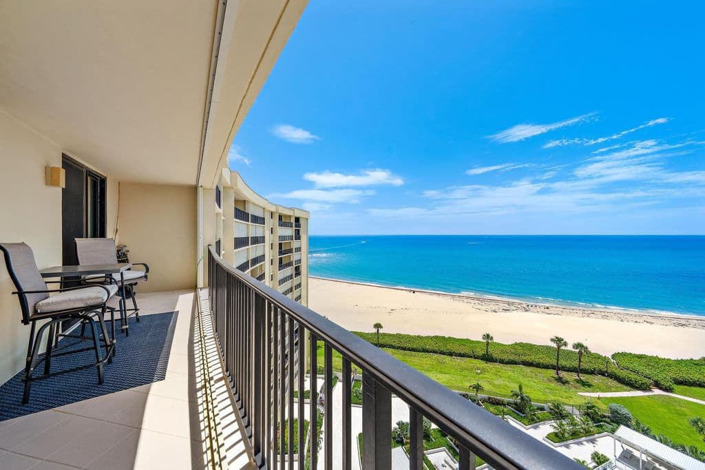 2+1 Condo — 200 Ocean Trail Way #1205