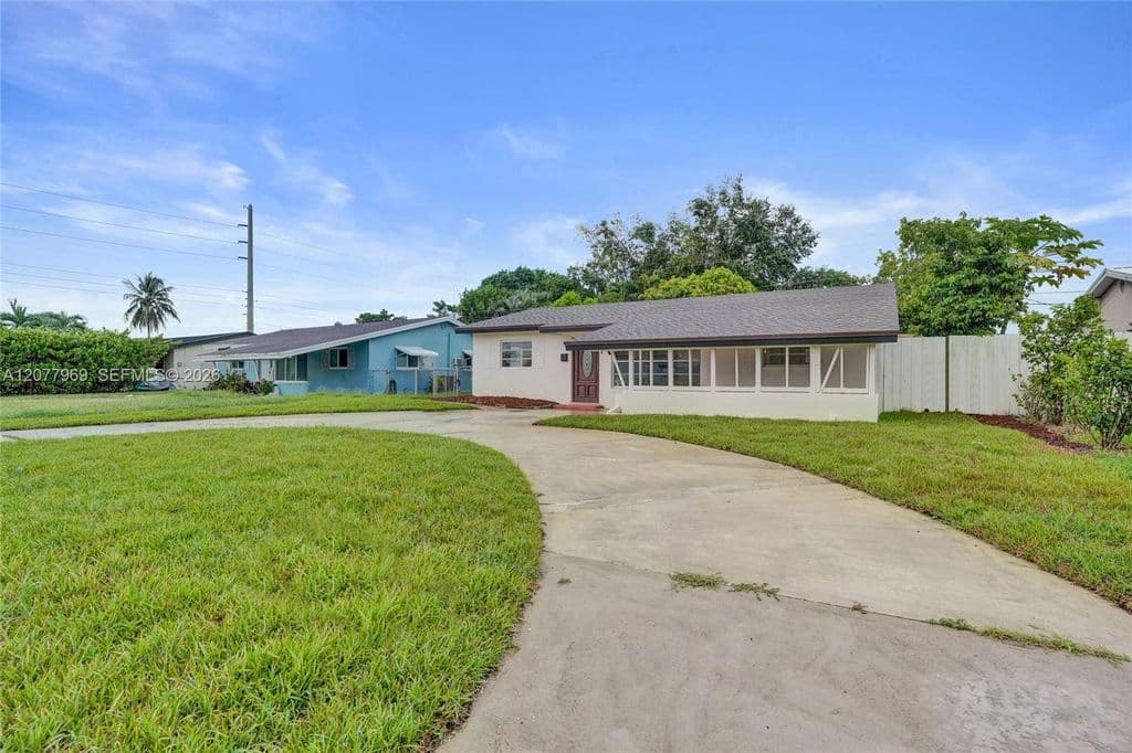 3-bedroom Single-Family Home — 6761 Pershing St