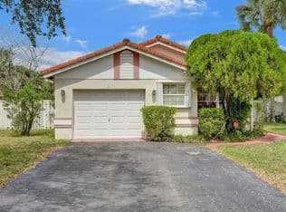 3+1 Müstakil ev — 13525 NW 5th Court, Plantation, 33325