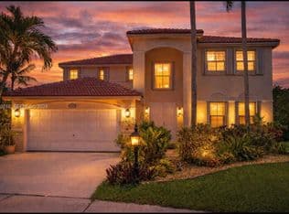 5+1 Müstakil ev — 4209 Pinewood Ln, Weston, 33331
