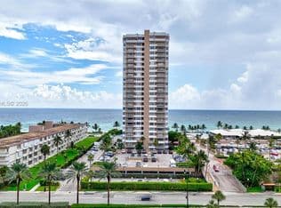 1+1 Condo — 1950 S Ocean Dr APT 6B, Hallandale, 33009