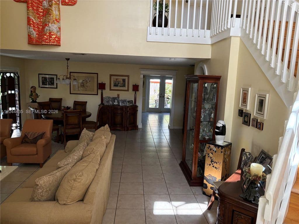 4+1 Müstakil ev — 9217 SW 157th Path