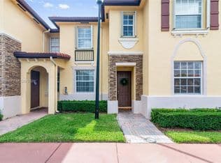 2-bedroom Townhouse — 1420 NE 33rd Ave #10515, Homestead, 33033