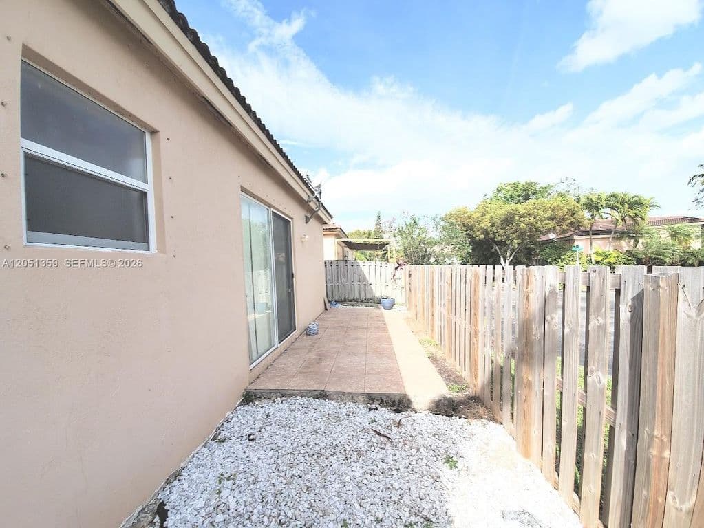 3-bedroom Single-Family Home — 21460 SW 90th Ct