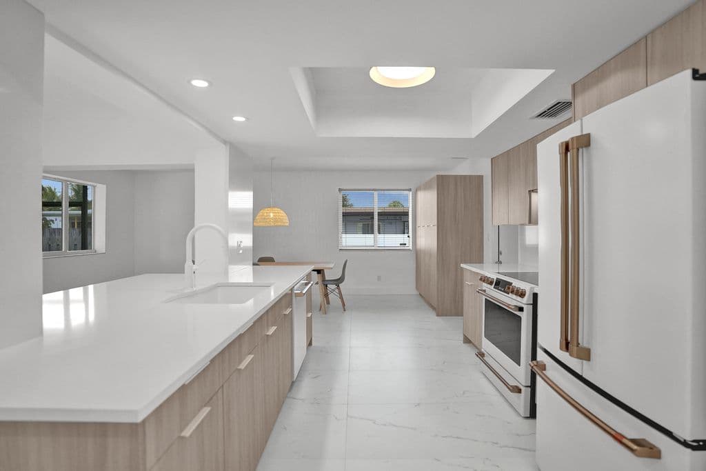 3+1 Müstakil ev — 2030 N 54th Avenue