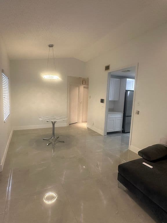 3-bedroom Single-Family Home — 1160 SW 110th Ave