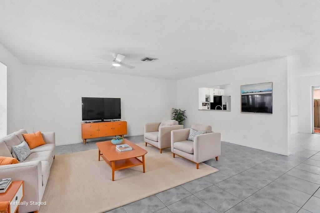 3-bedroom Property — 12212 NW 36th Place