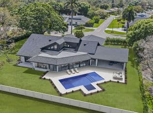 4-bedroom Single-Family Home — 6549 Eastpointe Pines Street, Palm Beach Gardens, 33418