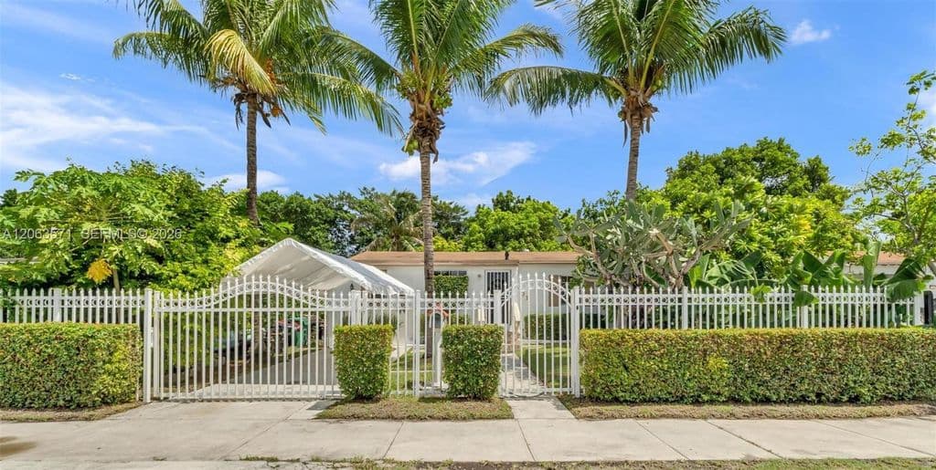 2-bedroom Single-Family Home — 2001 NW 51st St