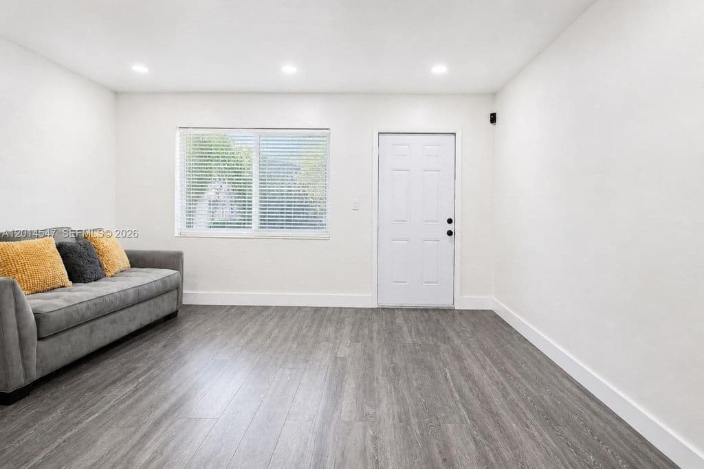 3+1 Müstakil ev — 1631 NW 114th St