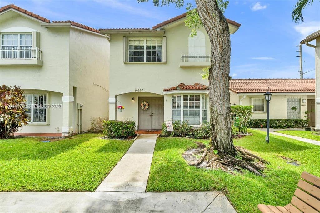 2-bedroom Single-Family Home — 10857 NW 8th St